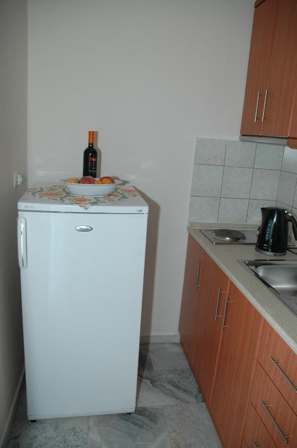 Frideriki Apartments Olympiakí Aktí 外观 照片