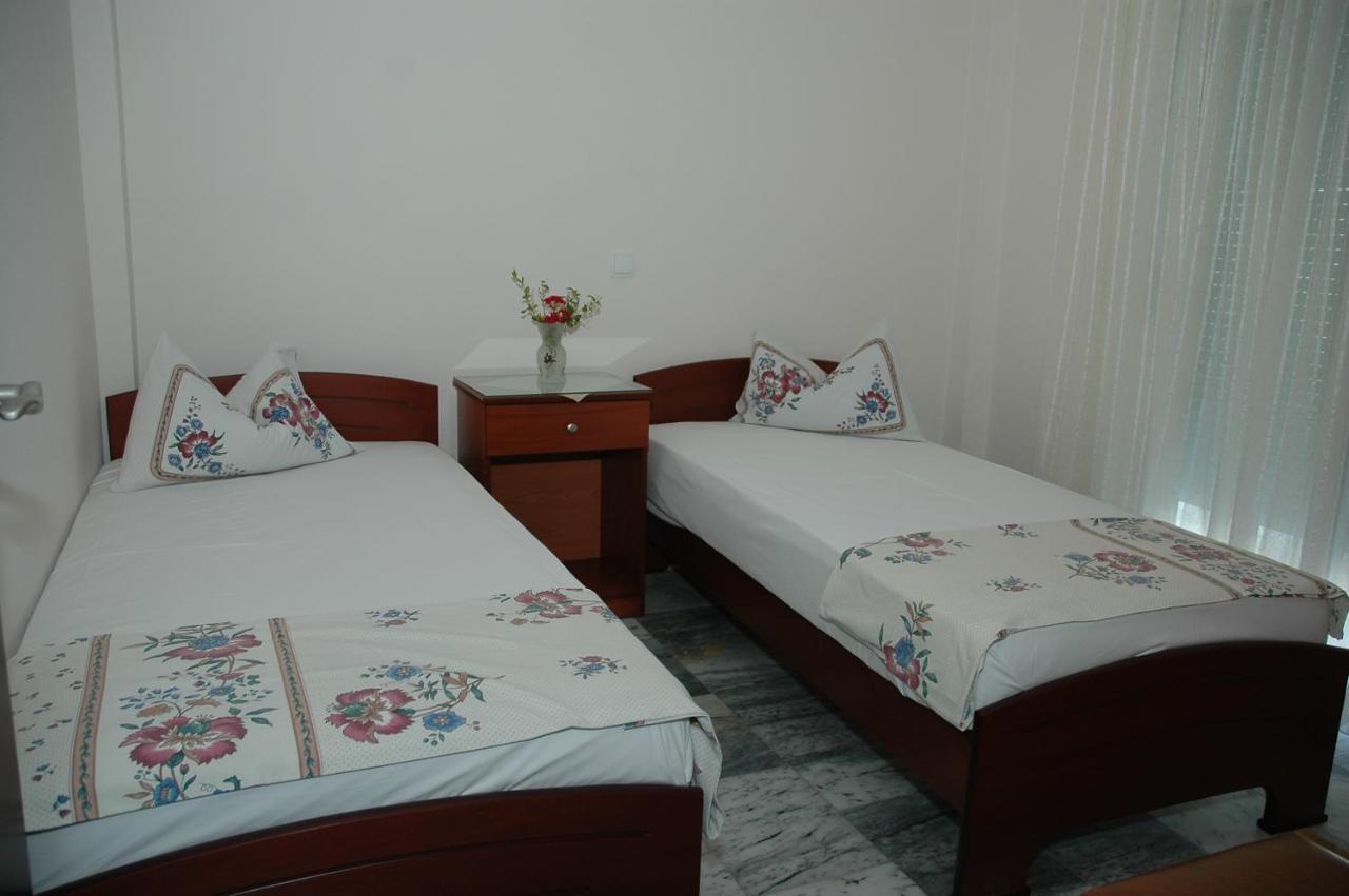 Frideriki Apartments Olympiakí Aktí 外观 照片